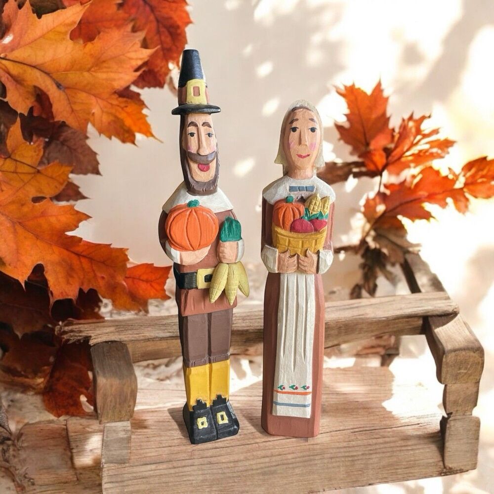 Carved Wood Pilgrim Couple Midwest Of Cannon Falls. 8.5-9.5” Thanksgiving Fall
